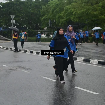 Runner Photo 7878874