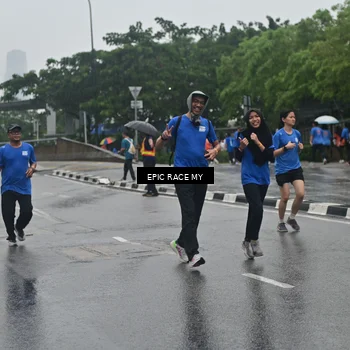 Runner Photo 7878876