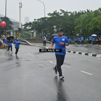Runner Photo 7878877