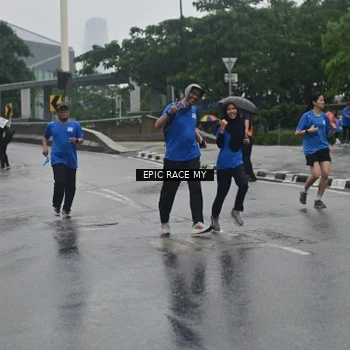 Runner Photo 7878879
