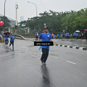 Runner Photo 7878880