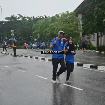 Runner Photo 7878888