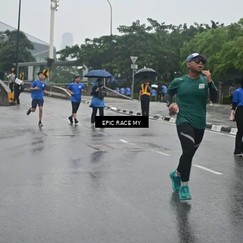 Runner Photo 7878892