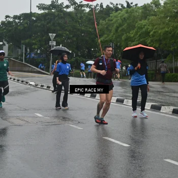 Runner Photo 7878896