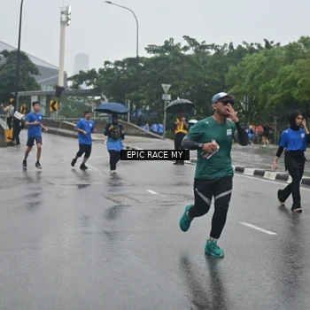 Runner Photo 7878897