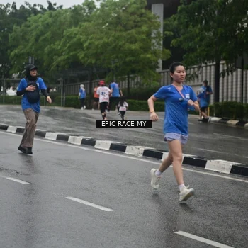 Runner Photo 7878899