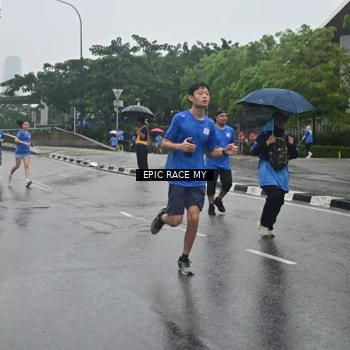 Runner Photo 7878908