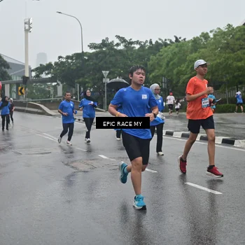 Runner Photo 7878910