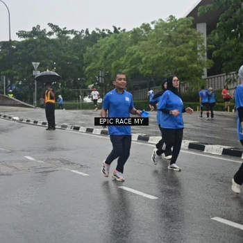 Runner Photo 7878913