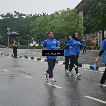 Runner Photo 7878916