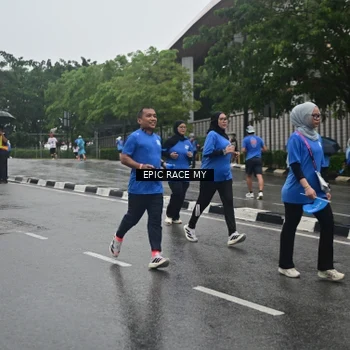 Runner Photo 7878919