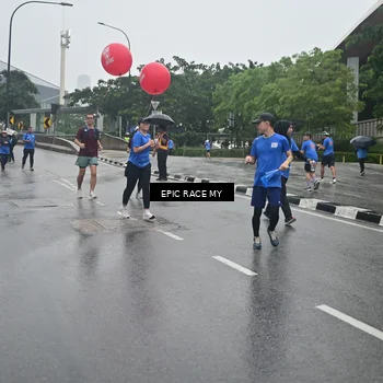 Runner Photo 7878927