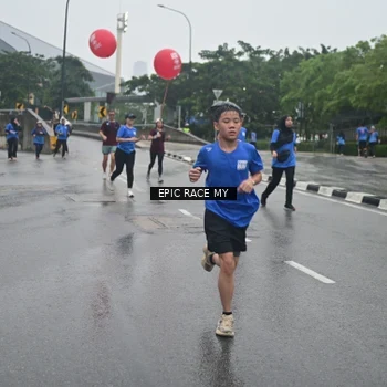 Runner Photo 7878930