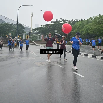 Runner Photo 7878932