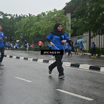 Runner Photo 7878939