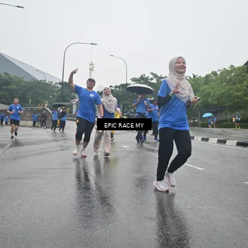 Runner Photo 7878941