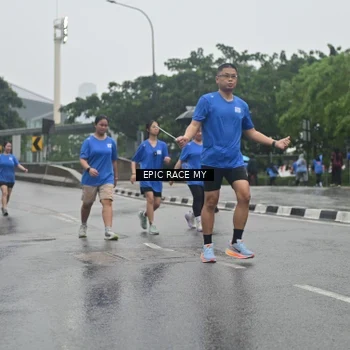 Runner Photo 7878943