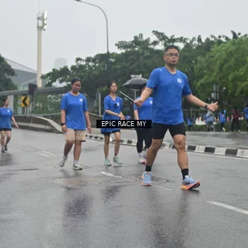 Runner Photo 7878947
