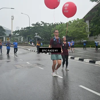 Runner Photo 7878948