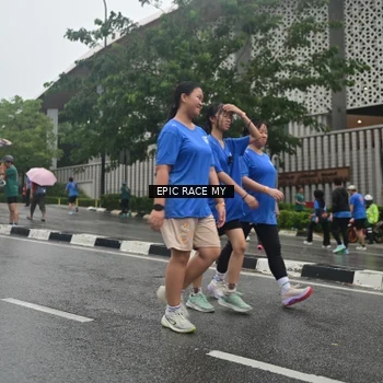 Runner Photo 7878950