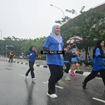Runner Photo 7878972