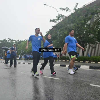 Runner Photo 7878980