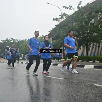 Runner Photo 7878986