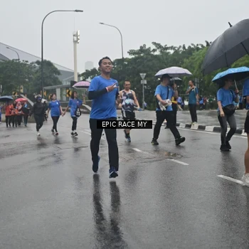 Runner Photo 7878991