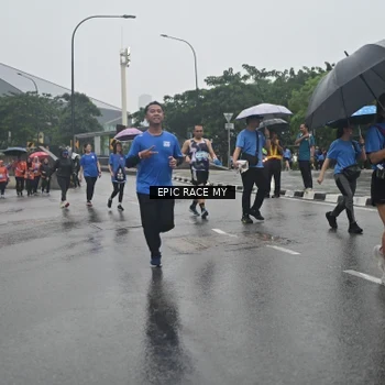 Runner Photo 7878995