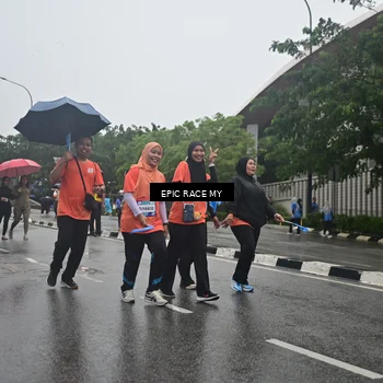 Runner Photo 7879003