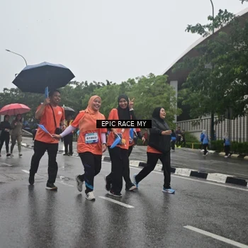 Runner Photo 7879004