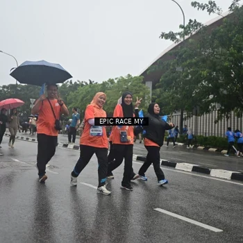 Runner Photo 7879005