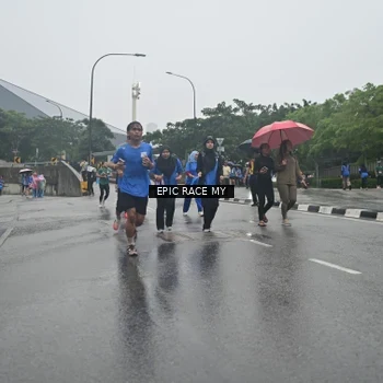 Runner Photo 7879010