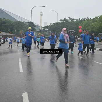 Runner Photo 7879039