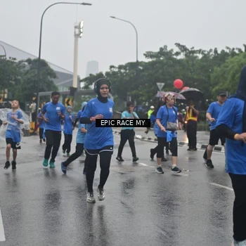 Runner Photo 7879047