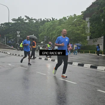 Runner Photo 7879061