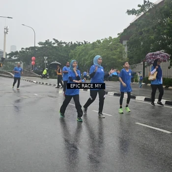 Runner Photo 7879065