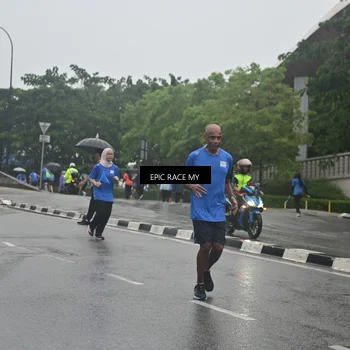 Runner Photo 7879067