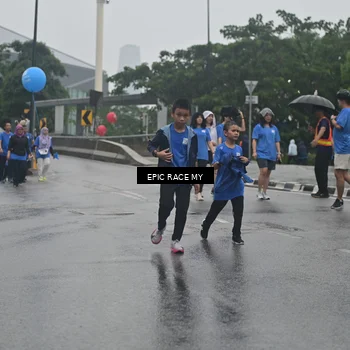 Runner Photo 7879072