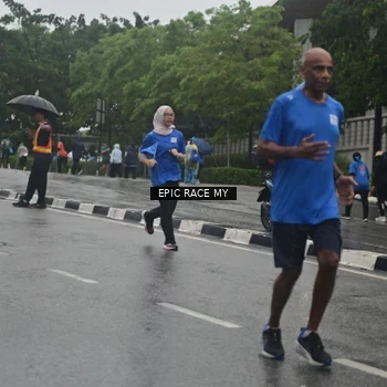 Runner Photo 7879077