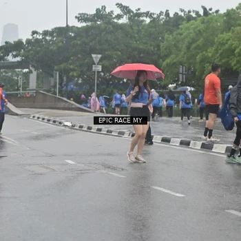 Runner Photo 7879100