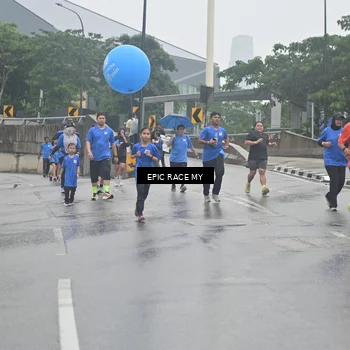 Runner Photo 7879101