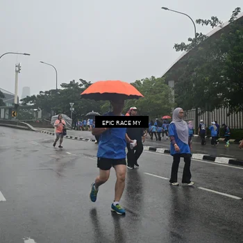 Runner Photo 7879102