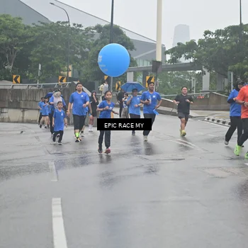 Runner Photo 7879103