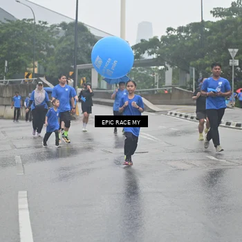 Runner Photo 7879110