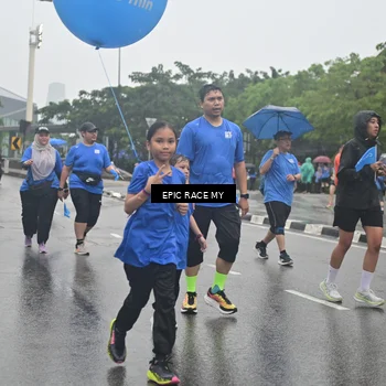 Runner Photo 7879136