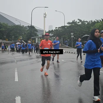 Runner Photo 7879156