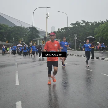 Runner Photo 7879158
