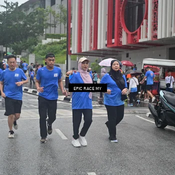 Runner Photo 7879172