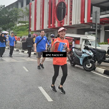 Runner Photo 7879216